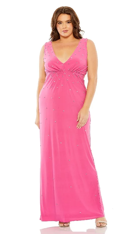 Mac Duggal Long Plus-Size Formal Dress 68353